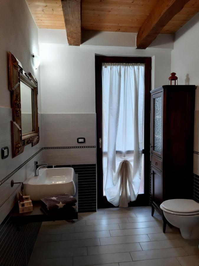 B&B la taverna degli Angeli Vezzi Portio Exteriör bild